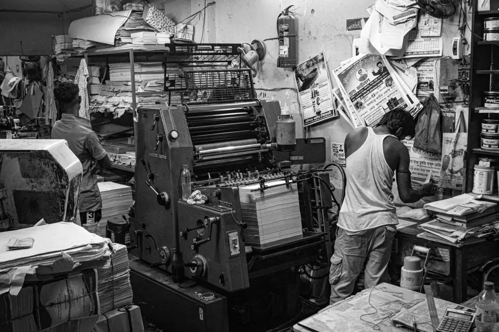 2025年木质工艺品环保涂装技术升级趋势分析